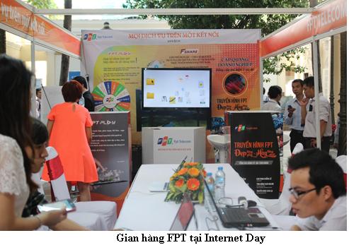 Gian hàng FPT Telecom đón khách vip nhân ngày Internet Day