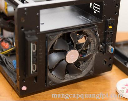 Hướng dẫn vệ sinh máy tính bàn PC